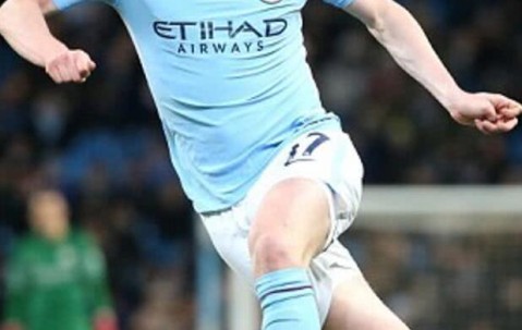 开云体育-德布劳内巅峰对决，Rookie与30激战独行侠分钟，逆转胜负难料！的简单介绍